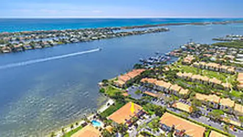 124 Las Brisas Circle Hypoluxo FL 33462