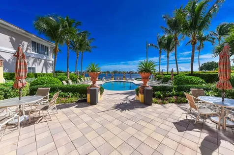 124 Las Brisas Circle Hypoluxo FL 33462
