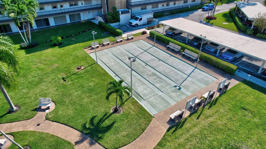 555 NW 4 Avenue Boca Raton FL 33432