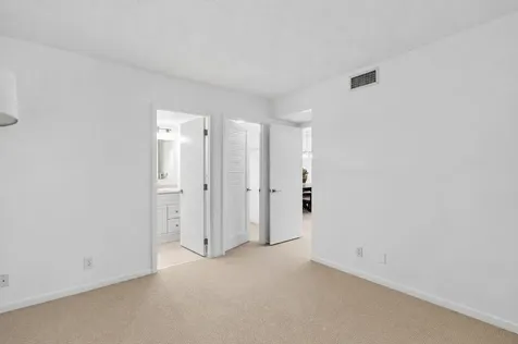 555 NW 4 Avenue Boca Raton FL 33432
