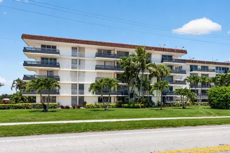 555 NW 4 Avenue Boca Raton FL 33432