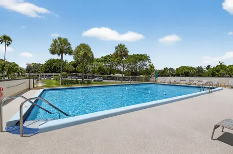 555 NW 4 Avenue Boca Raton FL 33432