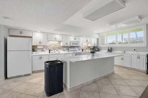 555 NW 4 Avenue Boca Raton FL 33432
