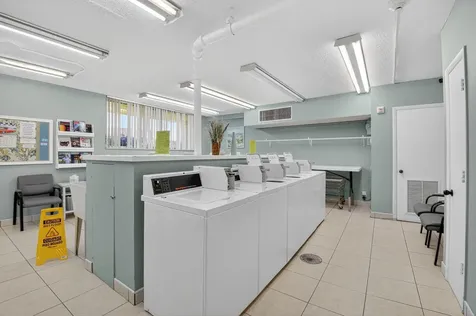 555 NW 4 Avenue Boca Raton FL 33432