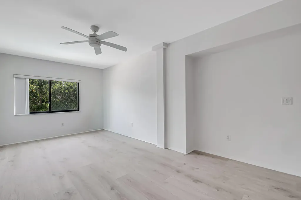 2105 Lavers Circle Delray Beach FL 33444
