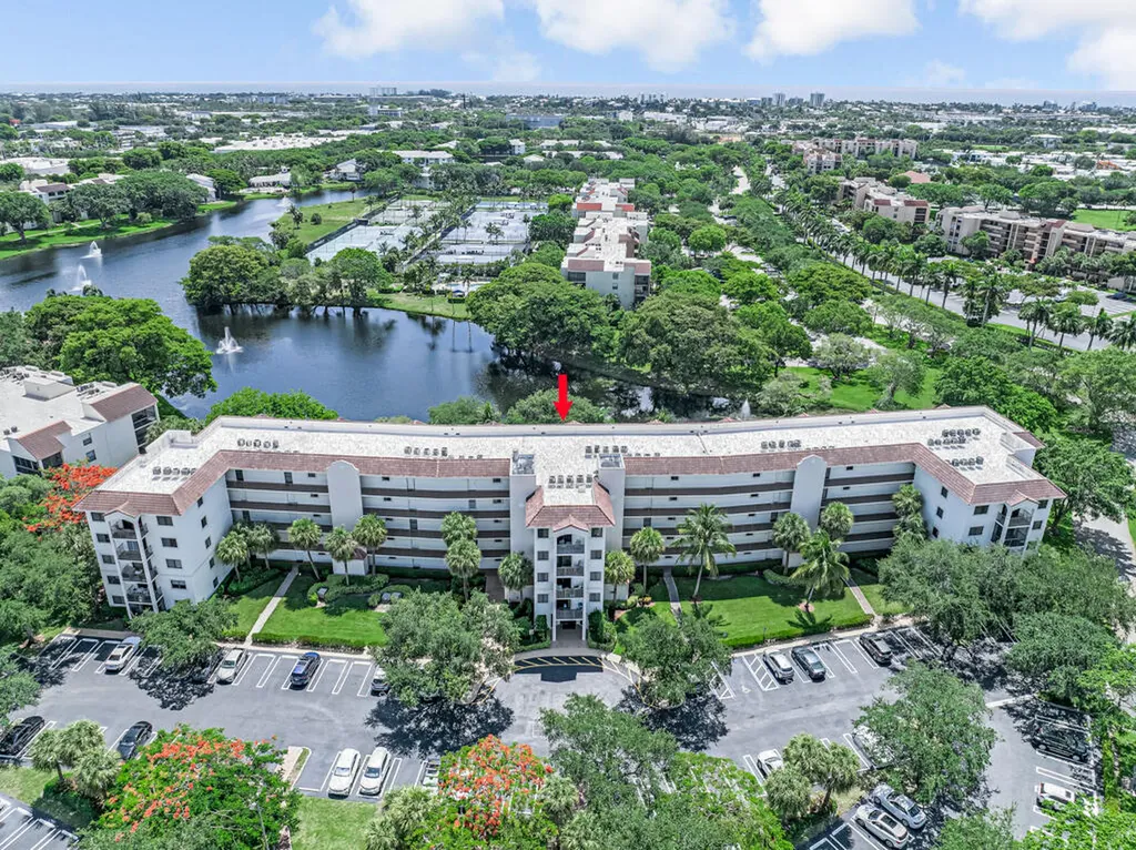 2105 Lavers Circle Delray Beach FL 33444