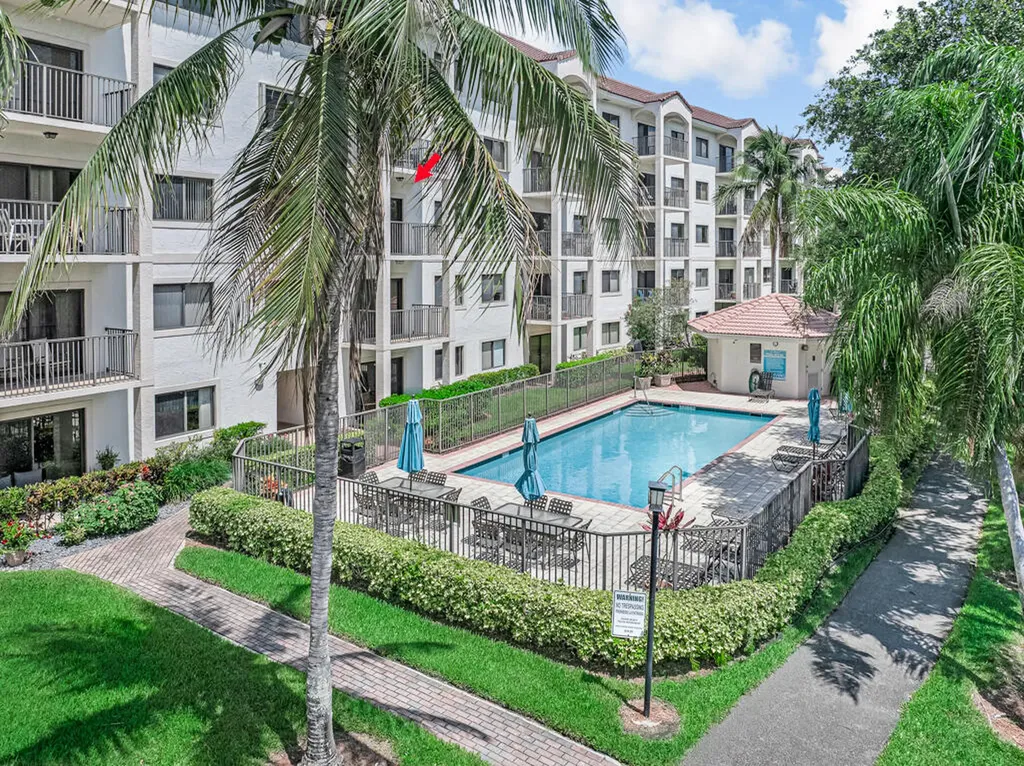 2105 Lavers Circle Delray Beach FL 33444