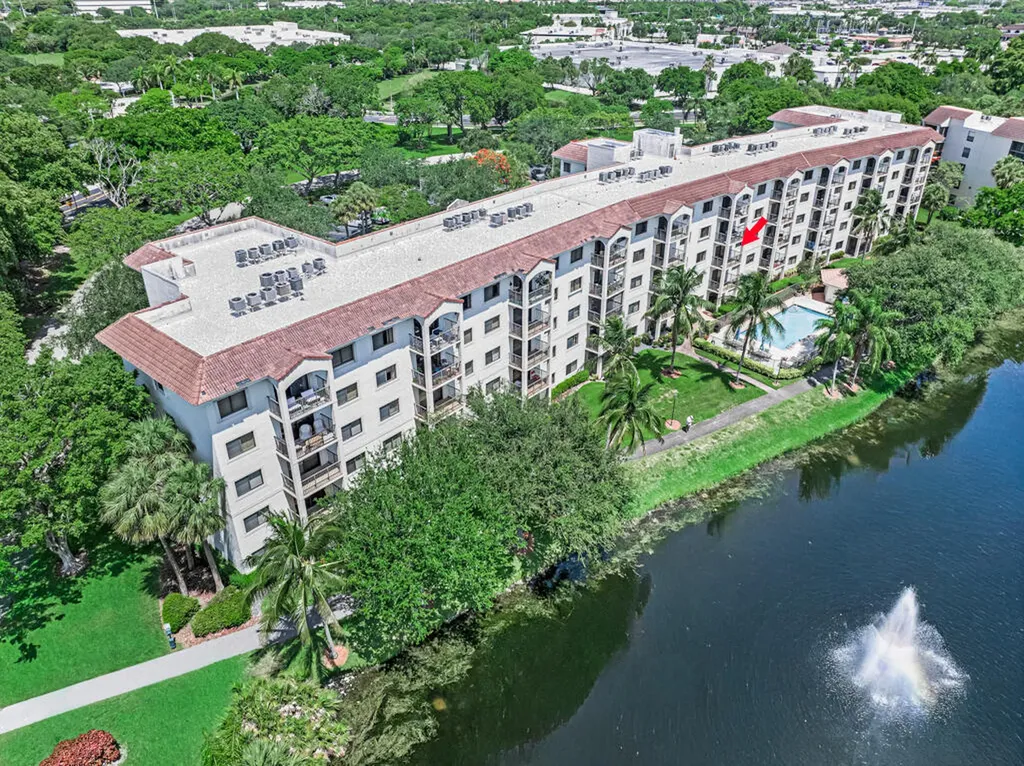 2105 Lavers Circle Delray Beach FL 33444