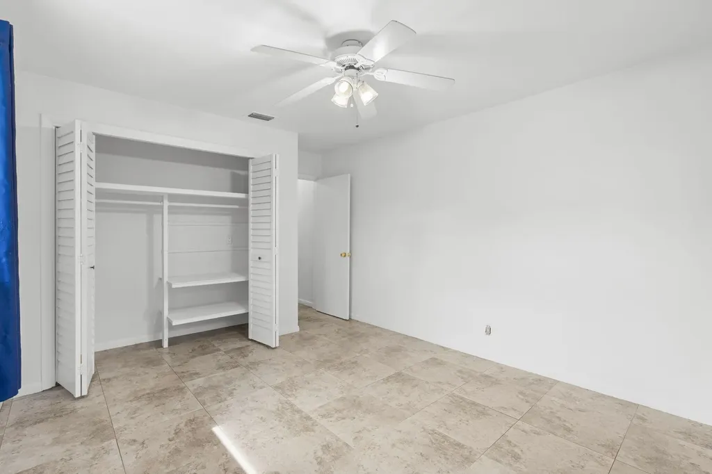 736 - 738 NE 36th Street Oakland Park FL 33334