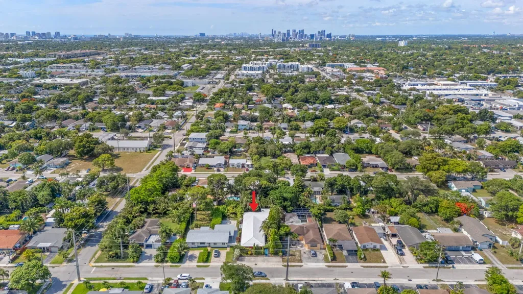 736 - 738 NE 36th Street Oakland Park FL 33334