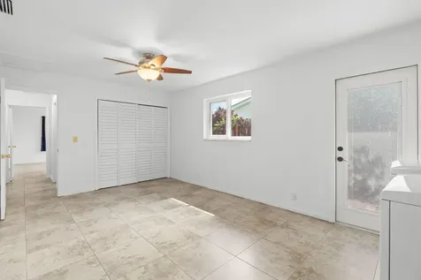 736 - 738 NE 36th Street Oakland Park FL 33334