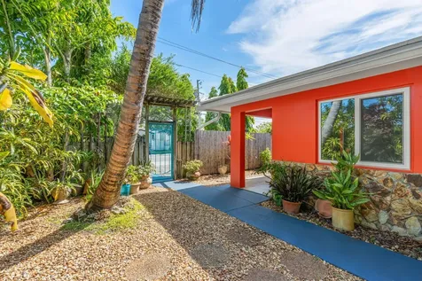 736 - 738 NE 36th Street Oakland Park FL 33334