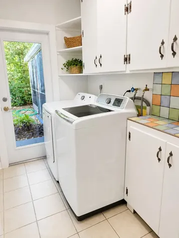 736 - 738 NE 36th Street Oakland Park FL 33334