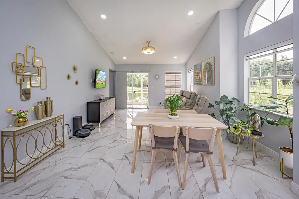 6100 Bear Creek Court Lake Worth FL 33467