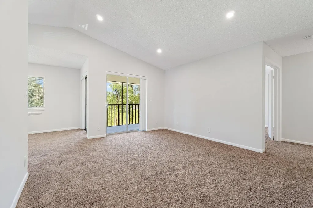 6531 Chasewood Drive Jupiter FL 33458