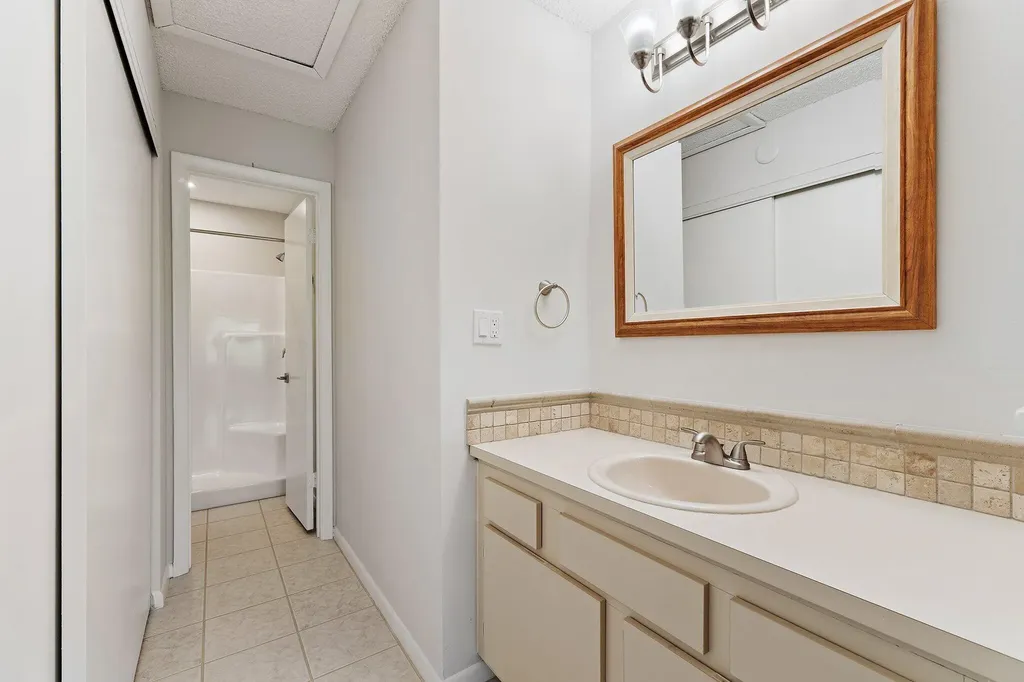 6531 Chasewood Drive Jupiter FL 33458