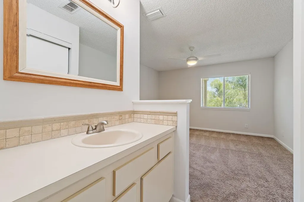 6531 Chasewood Drive Jupiter FL 33458
