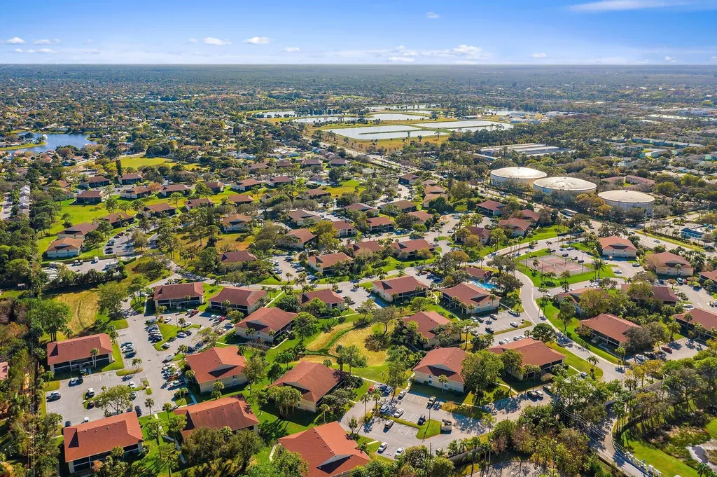 6531 Chasewood Drive Jupiter FL 33458