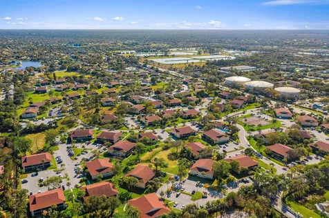 6531 Chasewood Drive Jupiter FL 33458