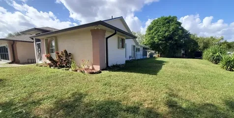 3004 SE Suntan Court Court SE Palm Bay FL 32909