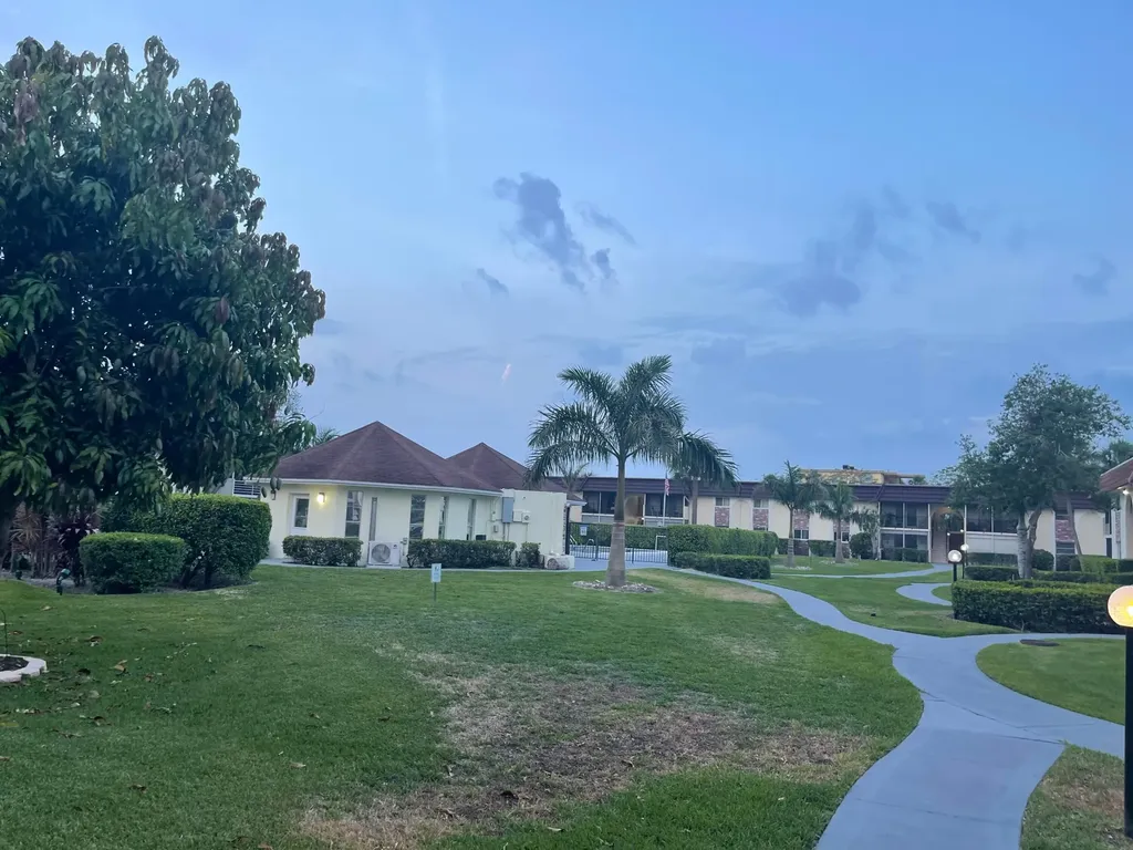 22735 SW 66th Avenue Boca Raton FL 33428