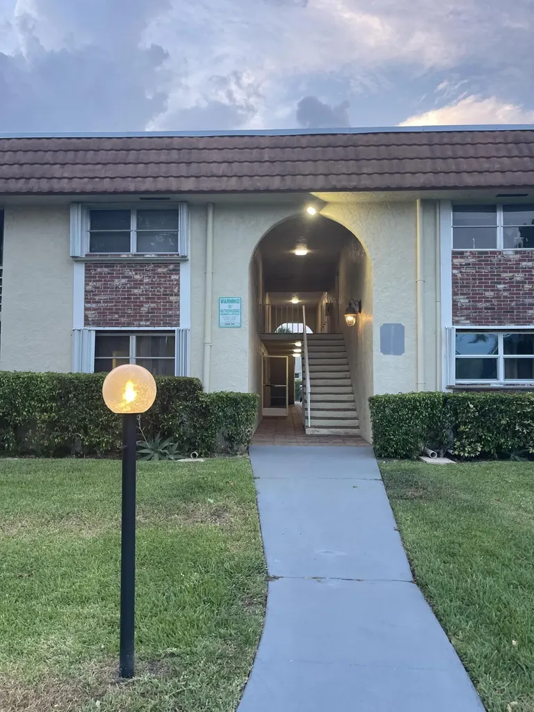 22735 SW 66th Avenue Boca Raton FL 33428