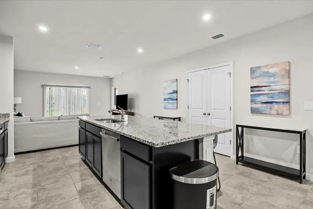 843 Persimmon Place Fort Pierce FL 34981