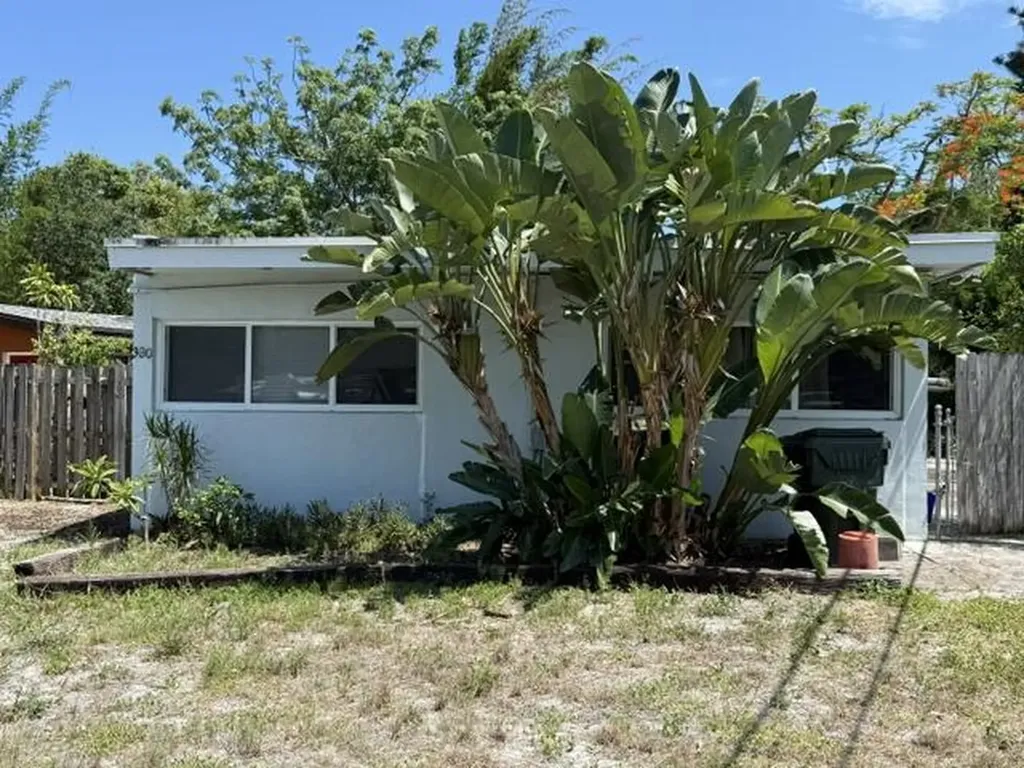 380 Manchester Street Boca Raton FL 33487