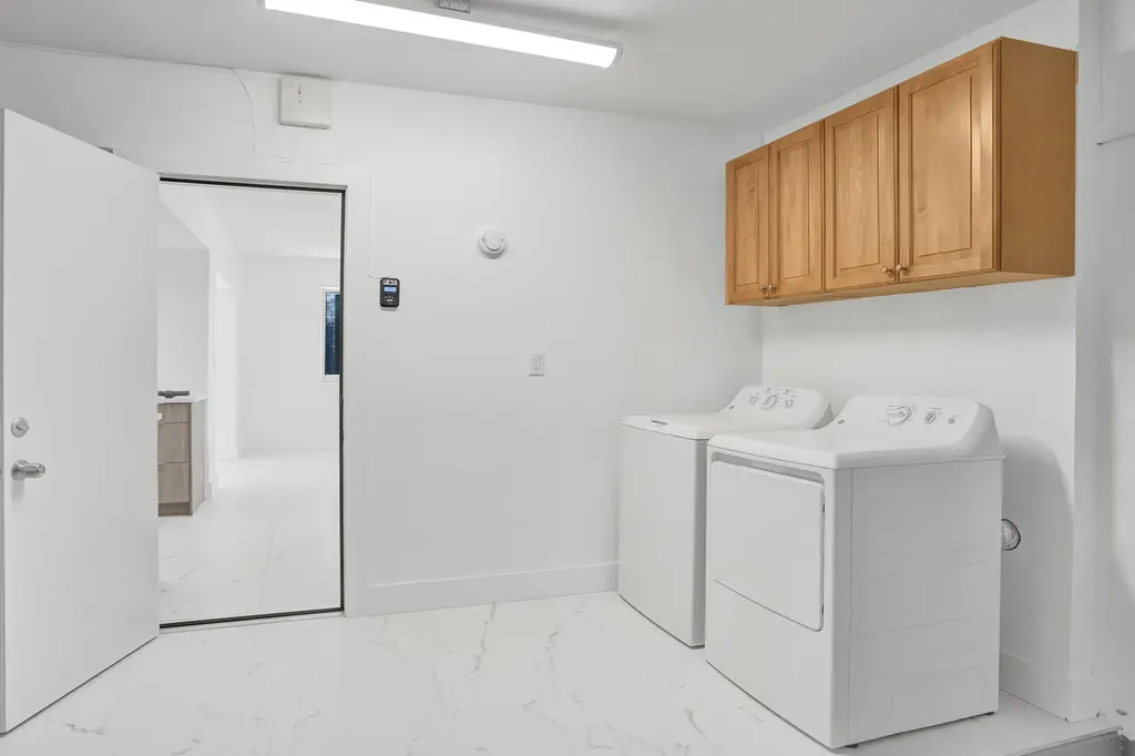 2030 N 54th Avenue Hollywood FL 33021