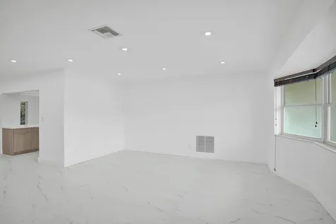 2030 N 54th Avenue Hollywood FL 33021
