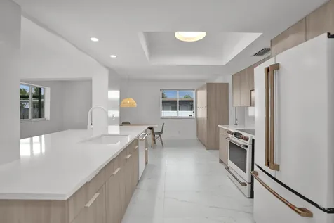 2030 N 54th Avenue Hollywood FL 33021