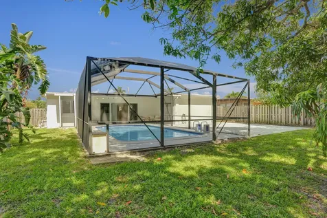 2030 N 54th Avenue Hollywood FL 33021
