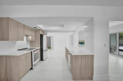 2030 N 54th Avenue Hollywood FL 33021