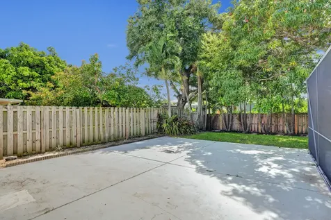 2030 N 54th Avenue Hollywood FL 33021