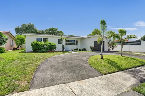 2030 N 54th Avenue Hollywood FL 33021