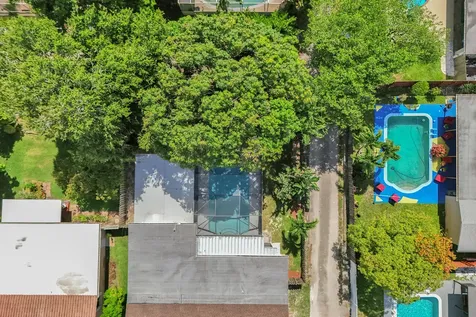 2030 N 54th Avenue Hollywood FL 33021