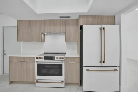 2030 N 54th Avenue Hollywood FL 33021