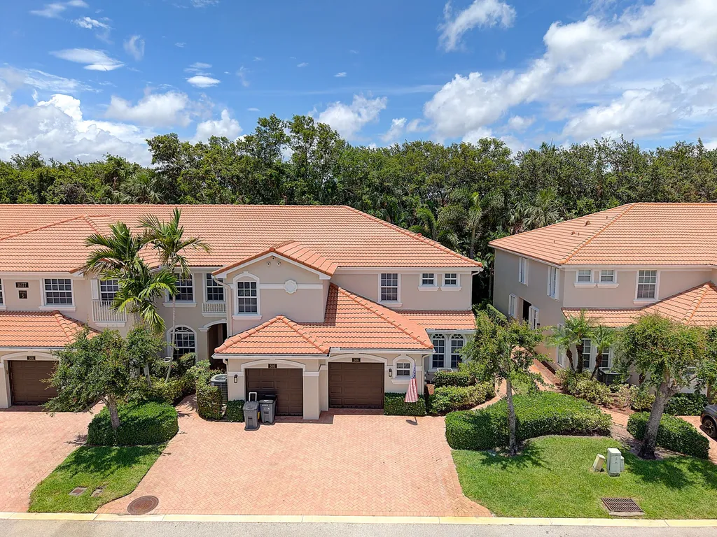 16177 Poppyseed Circle Delray Beach FL 33484