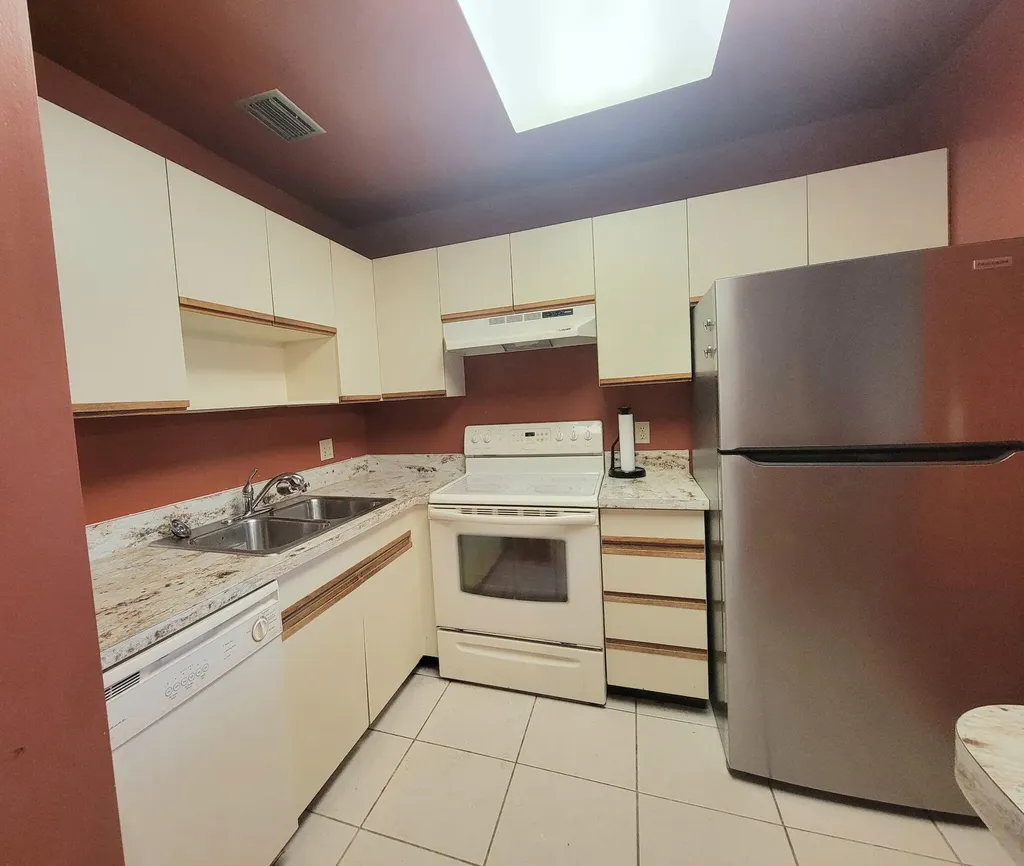 26 Lake Vista Trail Port St Lucie FL 34952