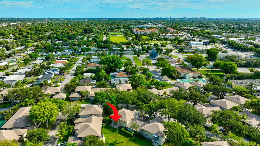 3951 NE 19th Road Pompano Beach FL 33064