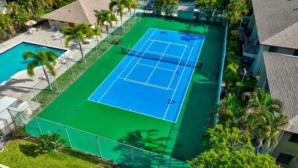 3951 NE 19th Road Pompano Beach FL 33064