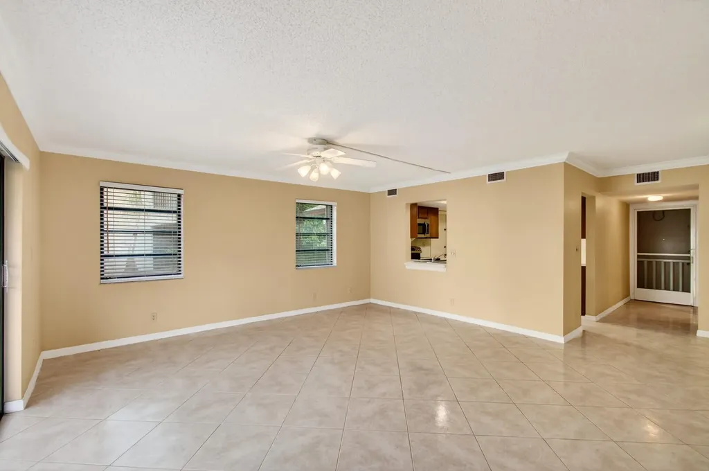3951 NE 19th Road Pompano Beach FL 33064