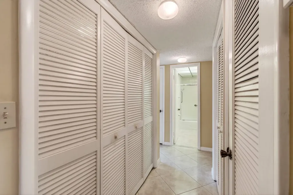 3951 NE 19th Road Pompano Beach FL 33064