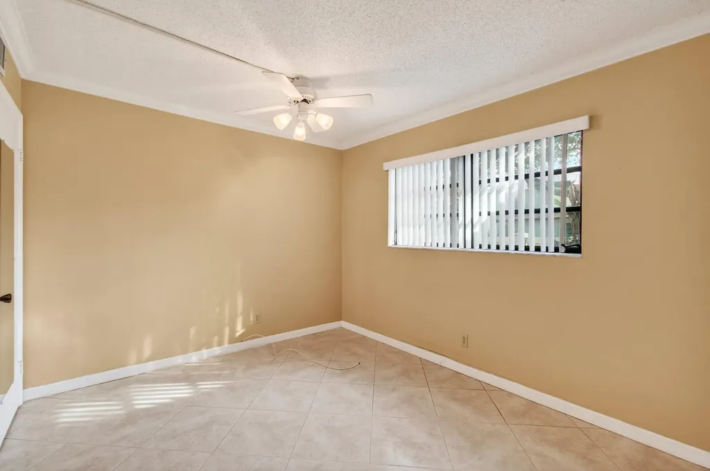 3951 NE 19th Road Pompano Beach FL 33064