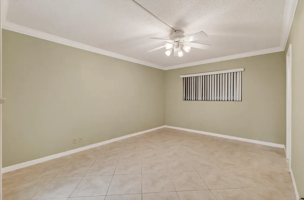3951 NE 19th Road Pompano Beach FL 33064