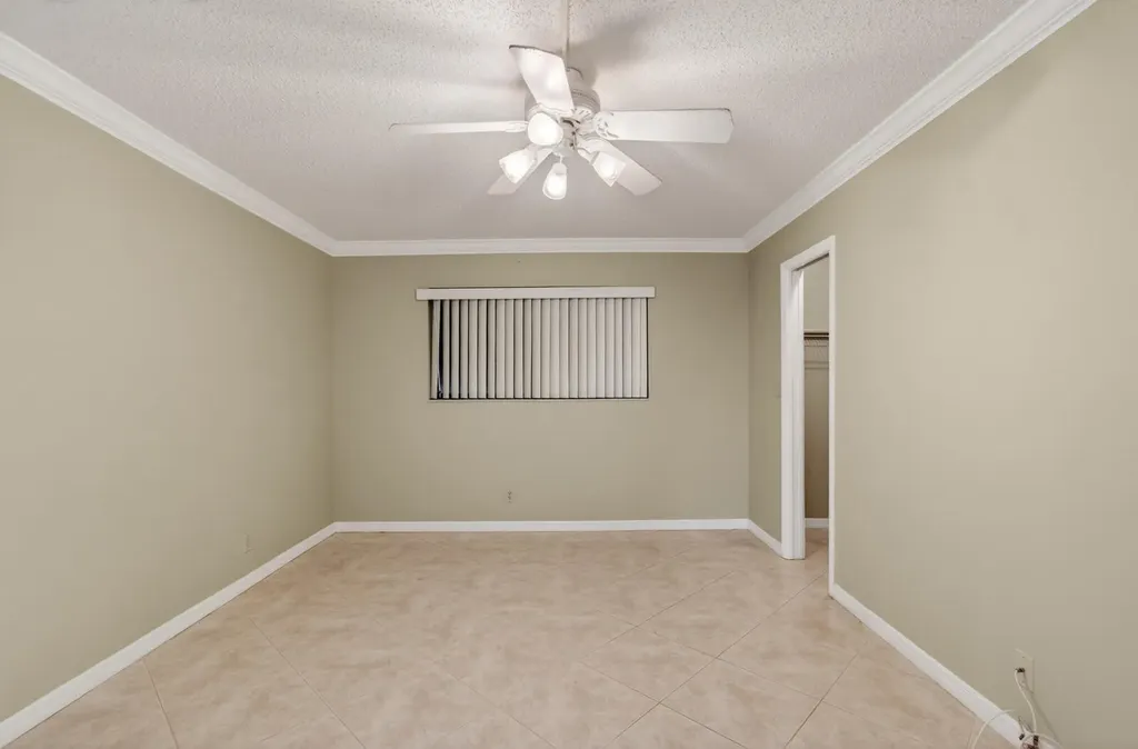 3951 NE 19th Road Pompano Beach FL 33064