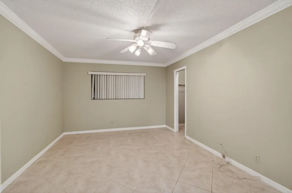 3951 NE 19th Road Pompano Beach FL 33064