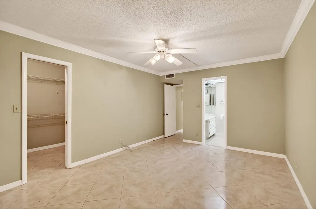 3951 NE 19th Road Pompano Beach FL 33064
