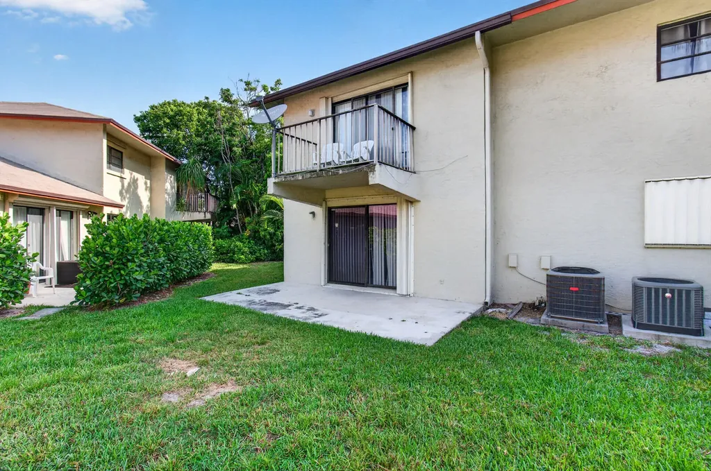 3951 NE 19th Road Pompano Beach FL 33064