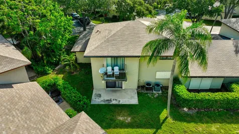 3951 NE 19th Road Pompano Beach FL 33064